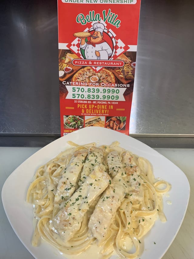 Pasta Alfredo with Chicken.