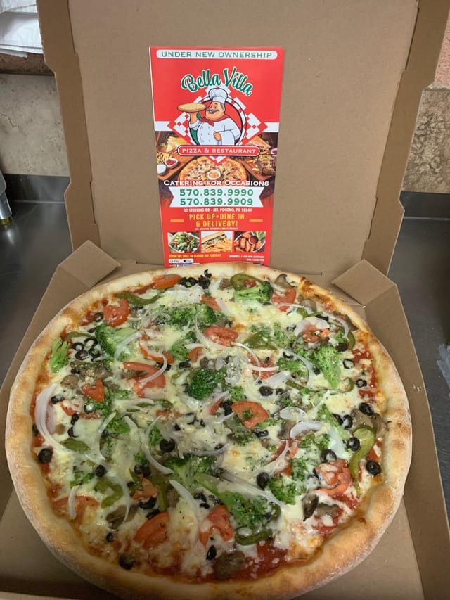 Veggie Pizza (Medium 14").